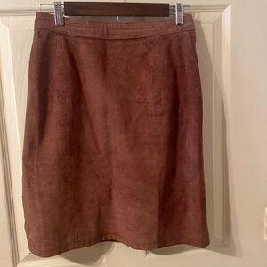 Vintage Global Identity brown suede skirt size 9/10